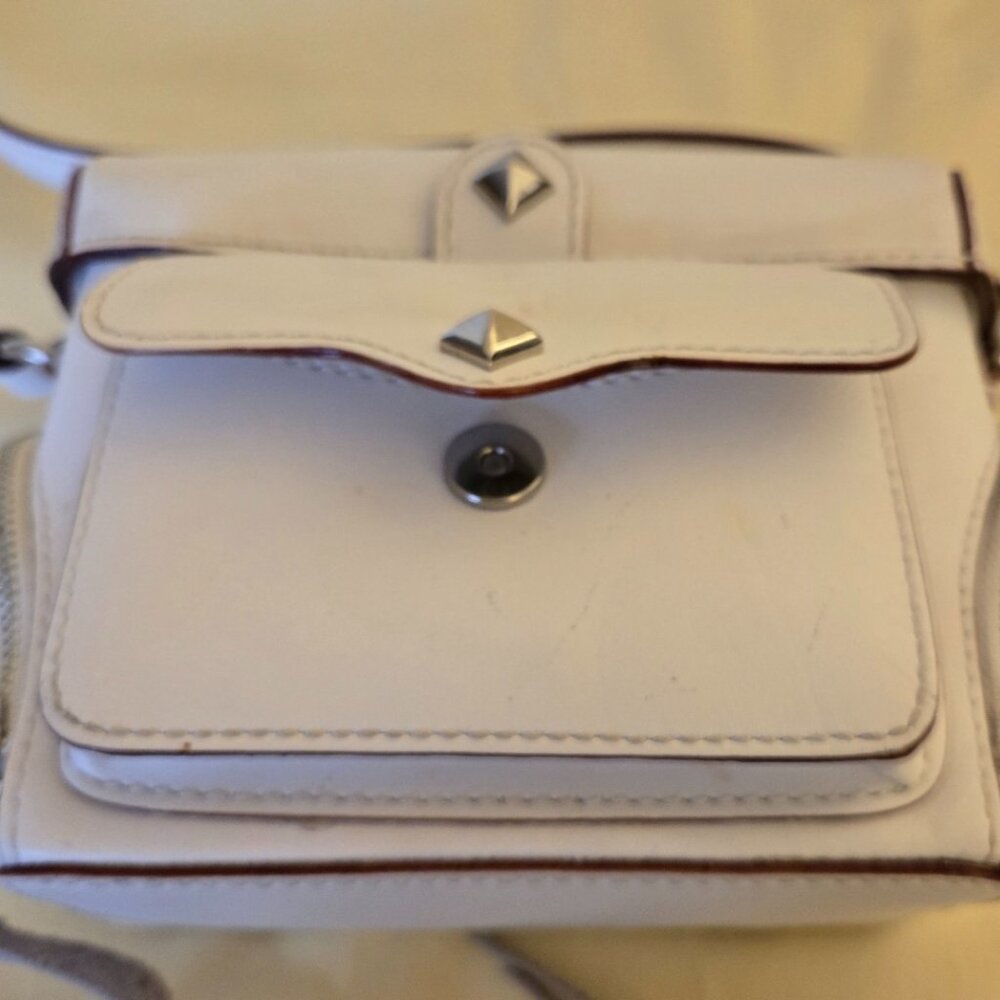 Ivory White Leather Rebecca Minkoff Crossbody Bag Great Style Retail Value $98 - Picture 6 of 16